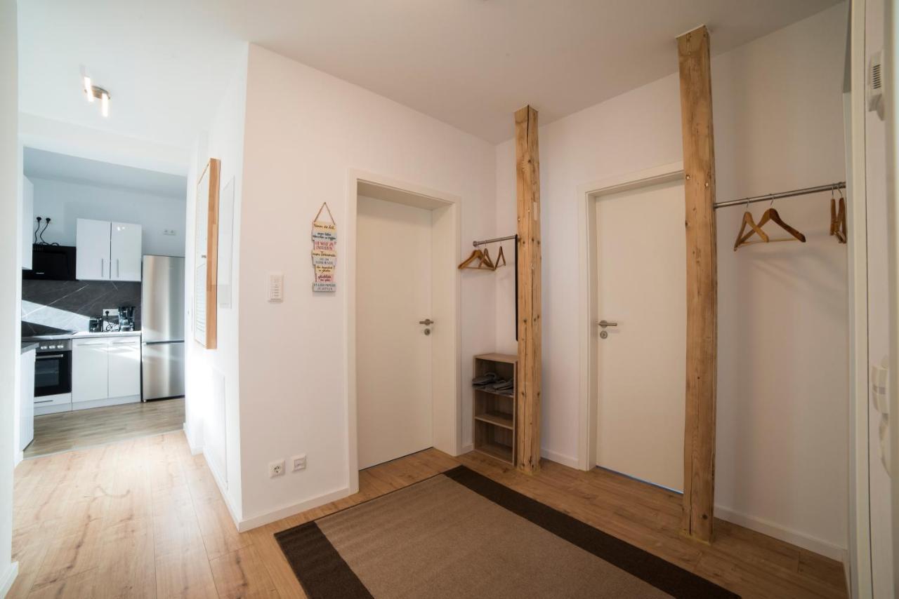 Schoene Ferienwohnung 78M2, 3 Schlafzimmer, 2 Baeder, Zentrumnah, 1Og 에르푸르트 외부 사진