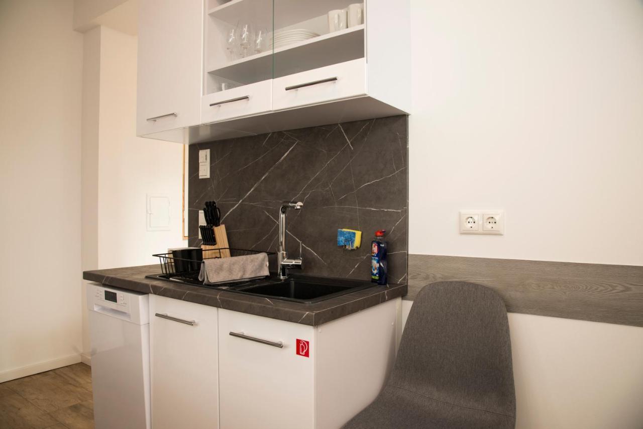 Schoene Ferienwohnung 78M2, 3 Schlafzimmer, 2 Baeder, Zentrumnah, 1Og 에르푸르트 외부 사진
